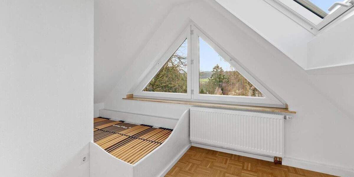 Einfamilienhaus Wachtberg Pech - 8 Zimmer, 217 m&sup2;, 825.000&euro; | Angebot:24711836