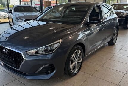 Hyundai i30 76.000 km 14.980 &euro; Erftstadt 50374