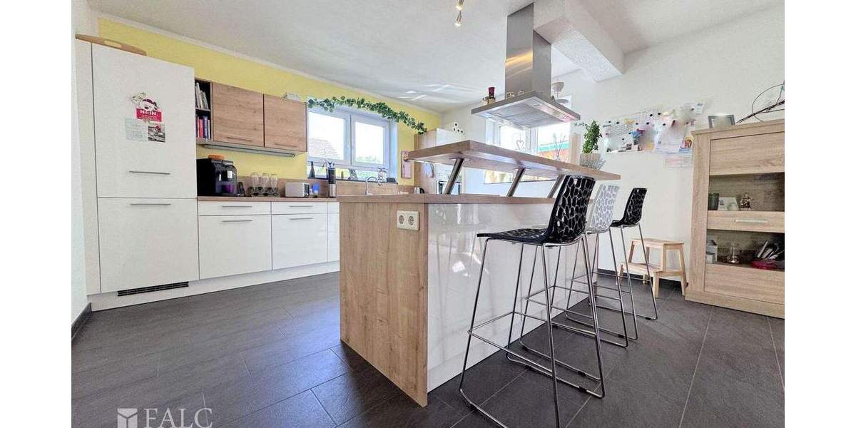 Etagenwohnung Bonn Geislar - 5 Zimmer, 165 m&sup2;, 599.000&euro; | Angebot:25739552