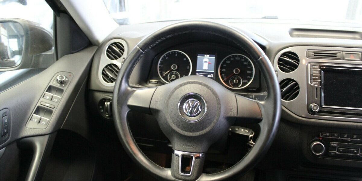 VW Tiguan 2.0 TDI DPF BMT Sport&Style 100.661 km 10.980 &euro; Euskirchen 53881