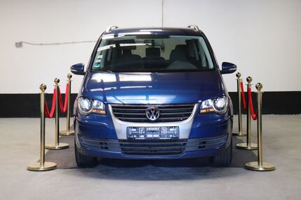 VW Touran 169.000 km 7.500 &euro; Bornheim 53332