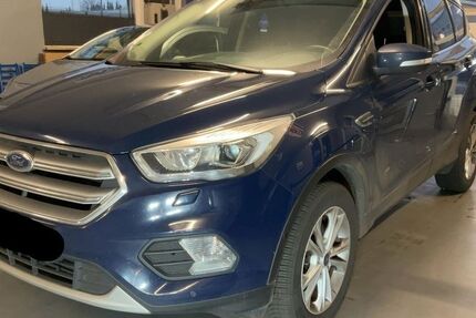 Ford Kuga 133.402 km 14.390 &euro; Eitorf 53783
