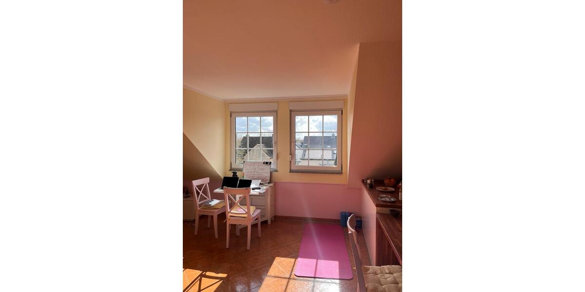 Dachgeschoßwohnung Troisdorf Bergheim - 2 Zimmer, 45 m&sup2;, 450&euro; | Angebot:25903117