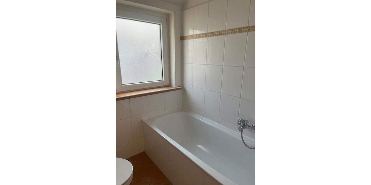 Etagenwohnung Hameln Nordstadt - 3 Zimmer, 81 m&sup2;, 735&euro; | Angebot:24711901