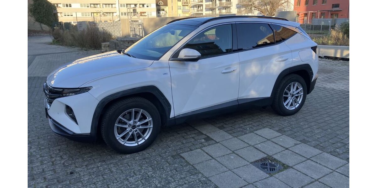Hyundai TUCSON 38.950 km 23.950 &euro; Bad Neuenawheiler 53474