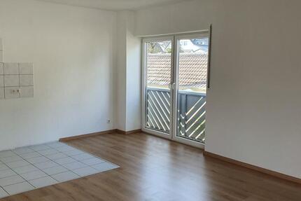 2 Zi. Wohnung in Much-Marienfeld KEIN Balkon+EBK 2 zimmer