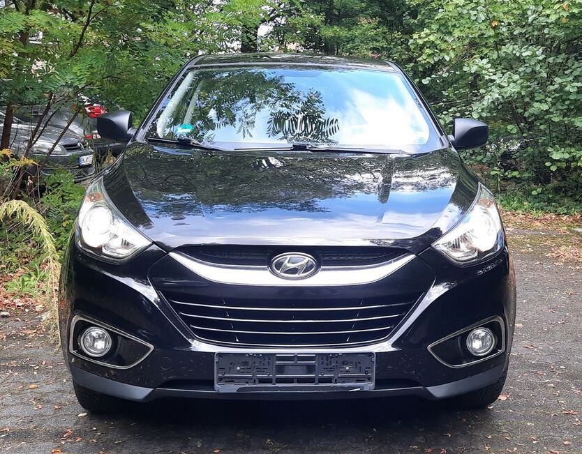 Hyundai ix35 185.000 km 5.999 € Bonn 53179