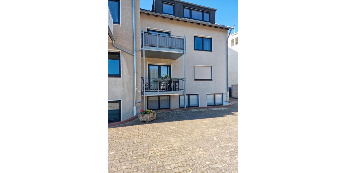 Etagenwohnung Bonn Lannesdorf - 3 Zimmer, 101 m&sup2;, 1.050&euro; | Angebot:26423155