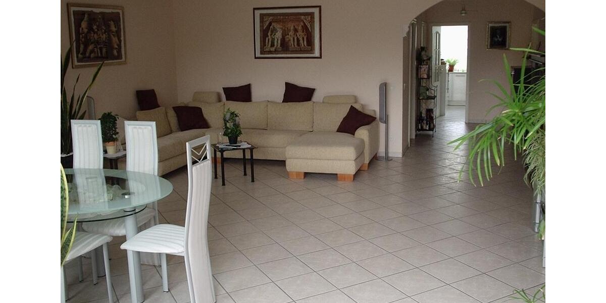 Etagenwohnung Köln Lindenthal - 3 Zimmer, 99 m&sup2;, 375.000&euro; | Angebot:24748162