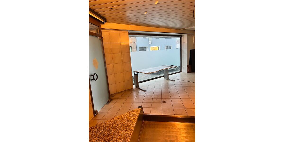 Gewerbeobjekt Bornheim - 1.800&euro; | Angebot:24524489