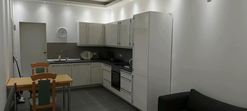 Apartment Wohnung mit Separaten Eingang zimmer