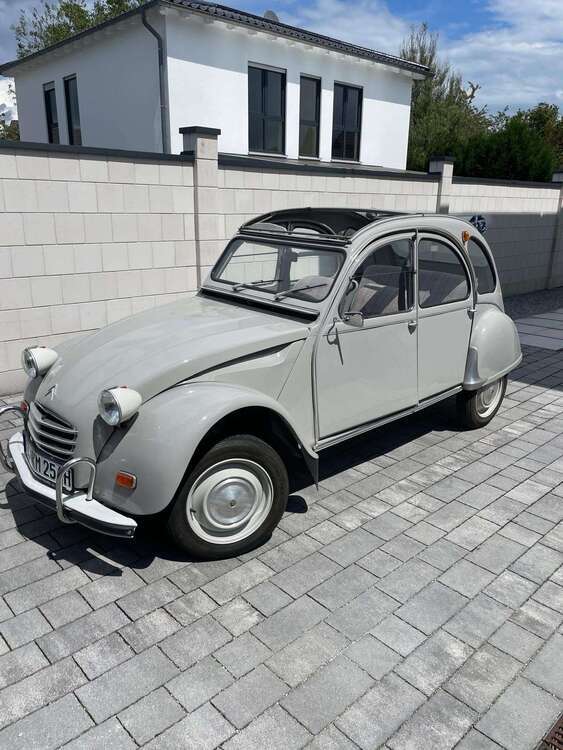 Citroen 2CV 70.000 km 12.000 € Bergisch Gladbach 51469