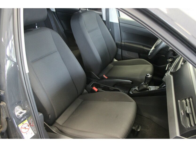 VW Polo 1.0 Trendline 77.920 km 11.980 € Euskirchen 53881