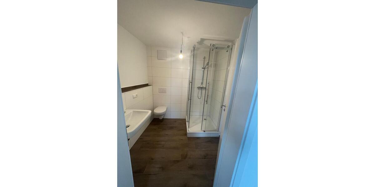 Etagenwohnung Rheinbach - 2 Zimmer, 105 m&sup2;, 1.050&euro; | Angebot:25721955