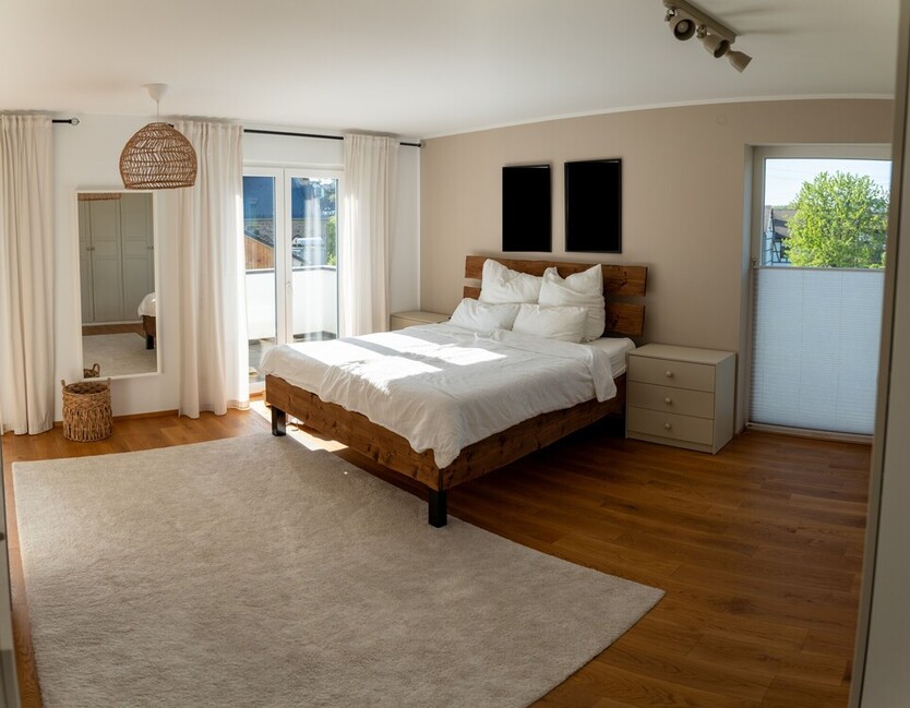 Hochwertige Maisonettewohnung mit Balkon und Gartennutzung 4 zimmer