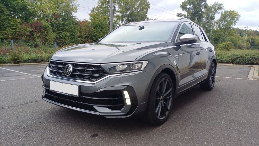 VW T-Roc 8.700 km 33.200 € Bad Hönningen 53557