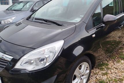 Opel Meriva 199.000 km 2.999 &euro; Bad Neuenahr-Ahrweiler 53474