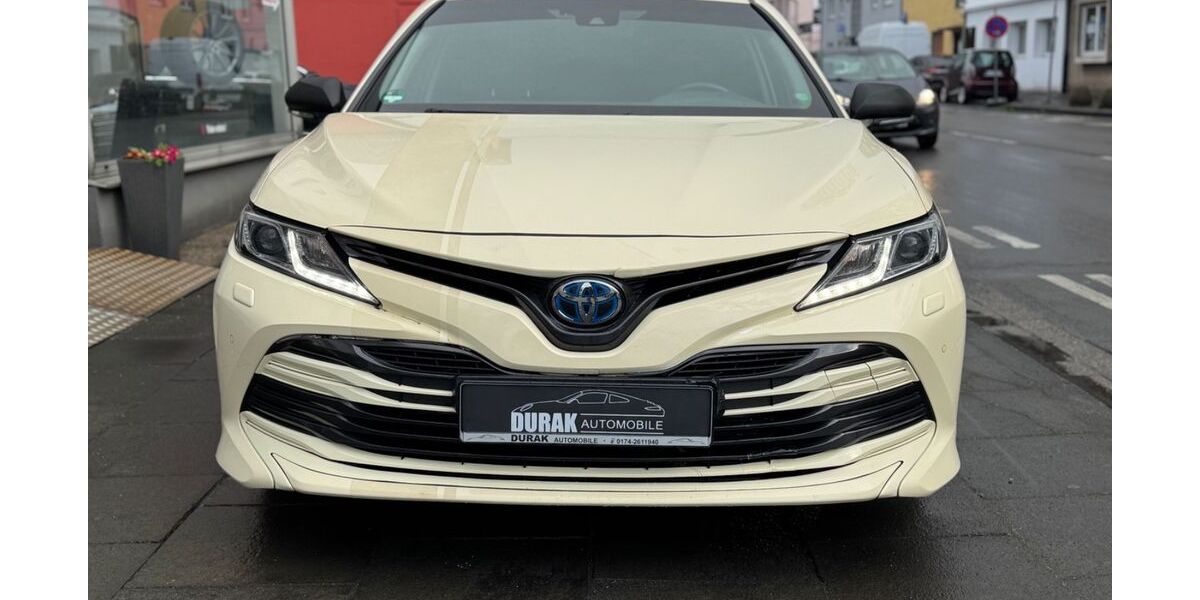 Toyota Camry 253.650 km 12.900 &euro; Siegburg 53721