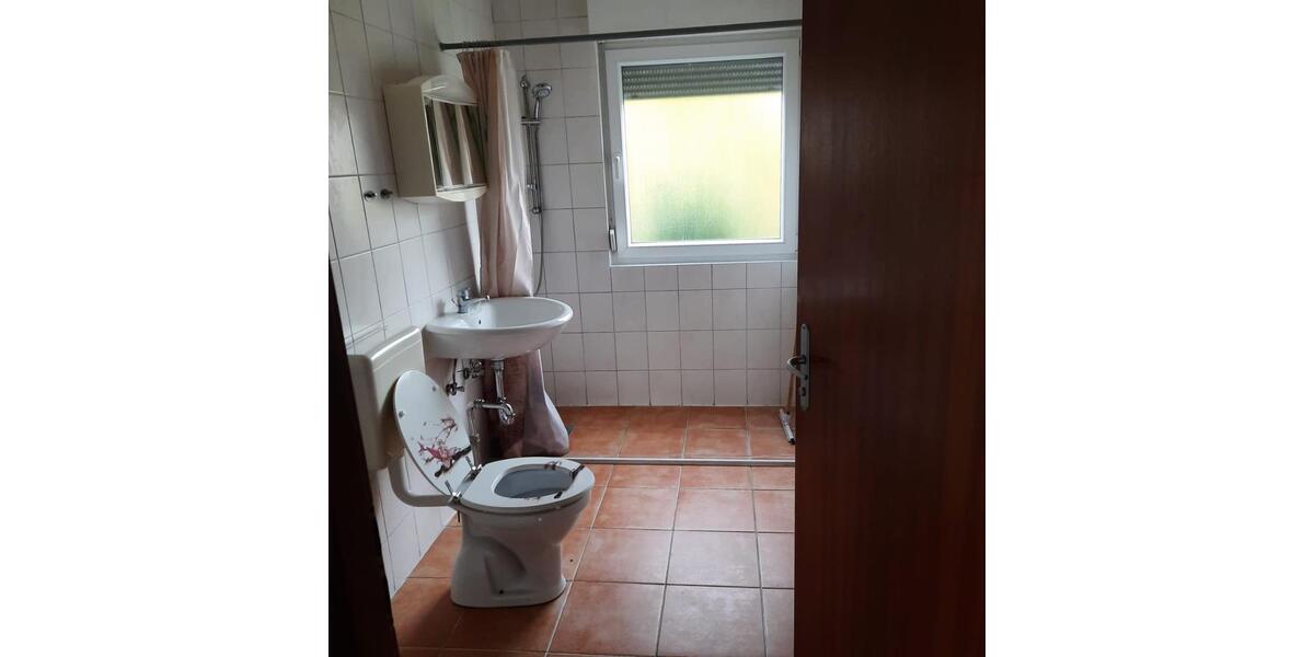 Erdgeschoßwohnung Königswinter - 3 Zimmer, 80 m&sup2;, 1.190&euro; | Angebot:25822548