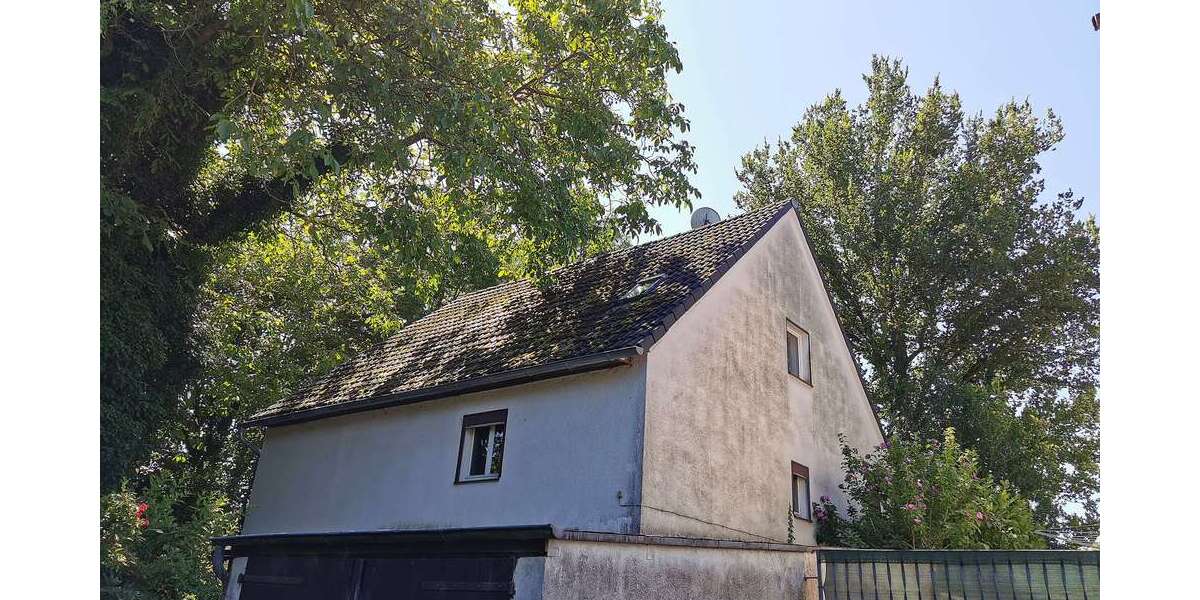 Einfamilienhaus Neunkirchen-Seelscheid Seelscheid - 8 Zimmer, 165 m&sup2;, 245.000&euro; | Angebot:27196781