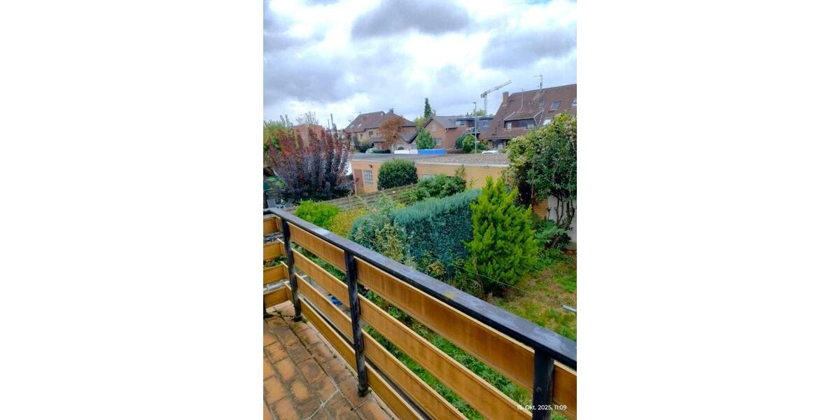 Gute Gelegneheit Großzügig geschnittenes Reihenendhaus mit Balkon, schönem Garten und Garage - Reihenendhaus Köln Godorf | Angebot:23168372