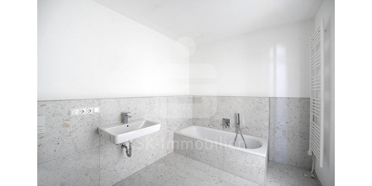 Etagenwohnung Eitorf - 3 Zimmer, 110 m&sup2;, 1.430&euro; | Angebot:25545628