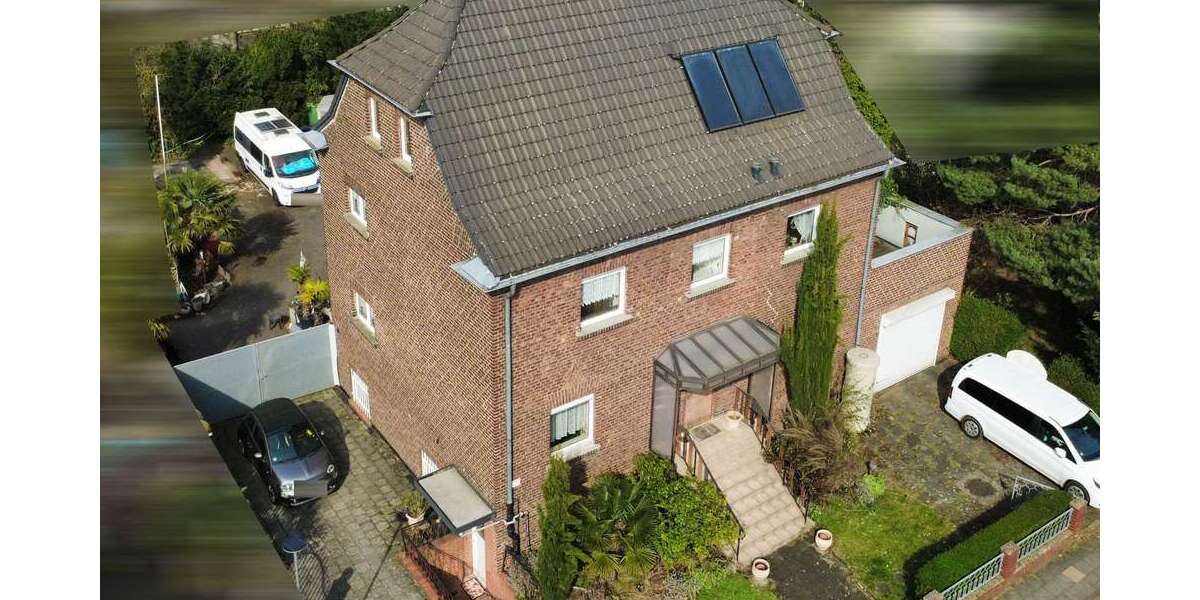 Einfamilienhaus Köln Porz - 12 Zimmer, 310 m&sup2;, 1.190.000&euro; | Angebot:25924994