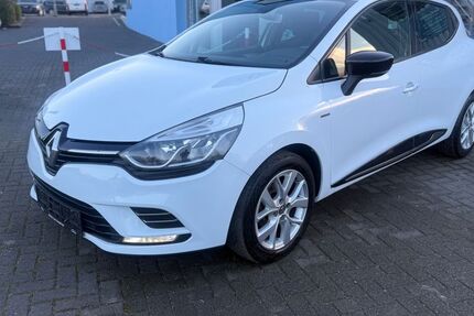 Renault Clio 96.900 km 9.800 &euro; brühl 50321