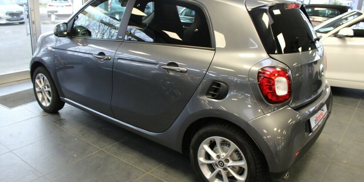 Smart ForFour twinamic prime Aut. - Faltschiebedach - 116.561 km 10.980 &euro; Euskirchen 53881