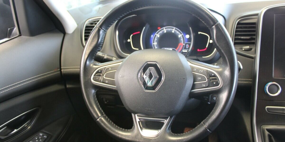 Renault Scenic 1.2 TCe 130 Energy Intens 125.286 km 8.980 &euro; Euskirchen 53881