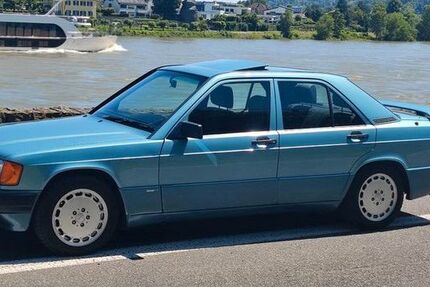 Mercedes-Benz 190 197.389 km 8.950 &euro; Rheinbach 53359